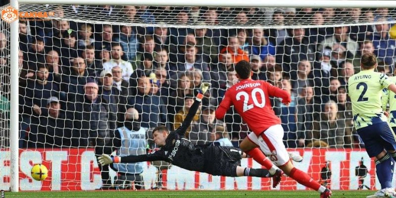 Dự đoán kịch tính trận Leeds United vs Nottingham Forest